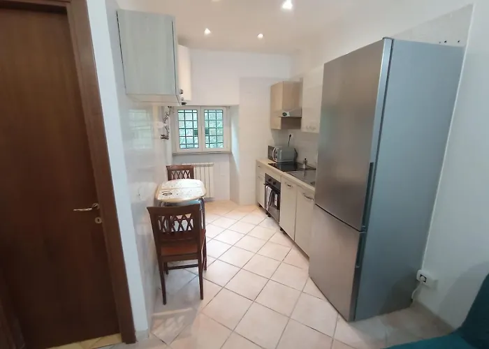 Casa Di Roberto - Metro E Servizi A Due Passi! Roma