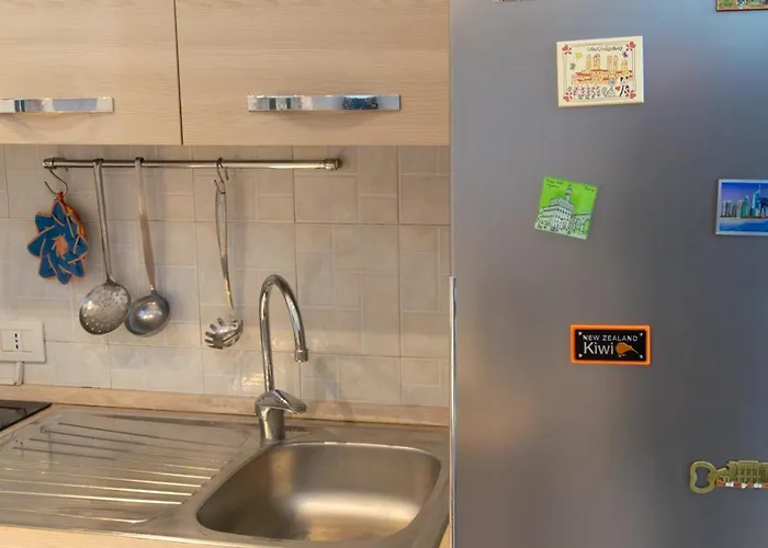 Casa Di Roberto - Metro E Servizi A Due Passi! 公寓